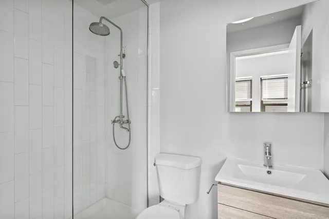 $1,731 | 4875 North Magnolia Avenue, Unit 120, Chicago, IL 60640