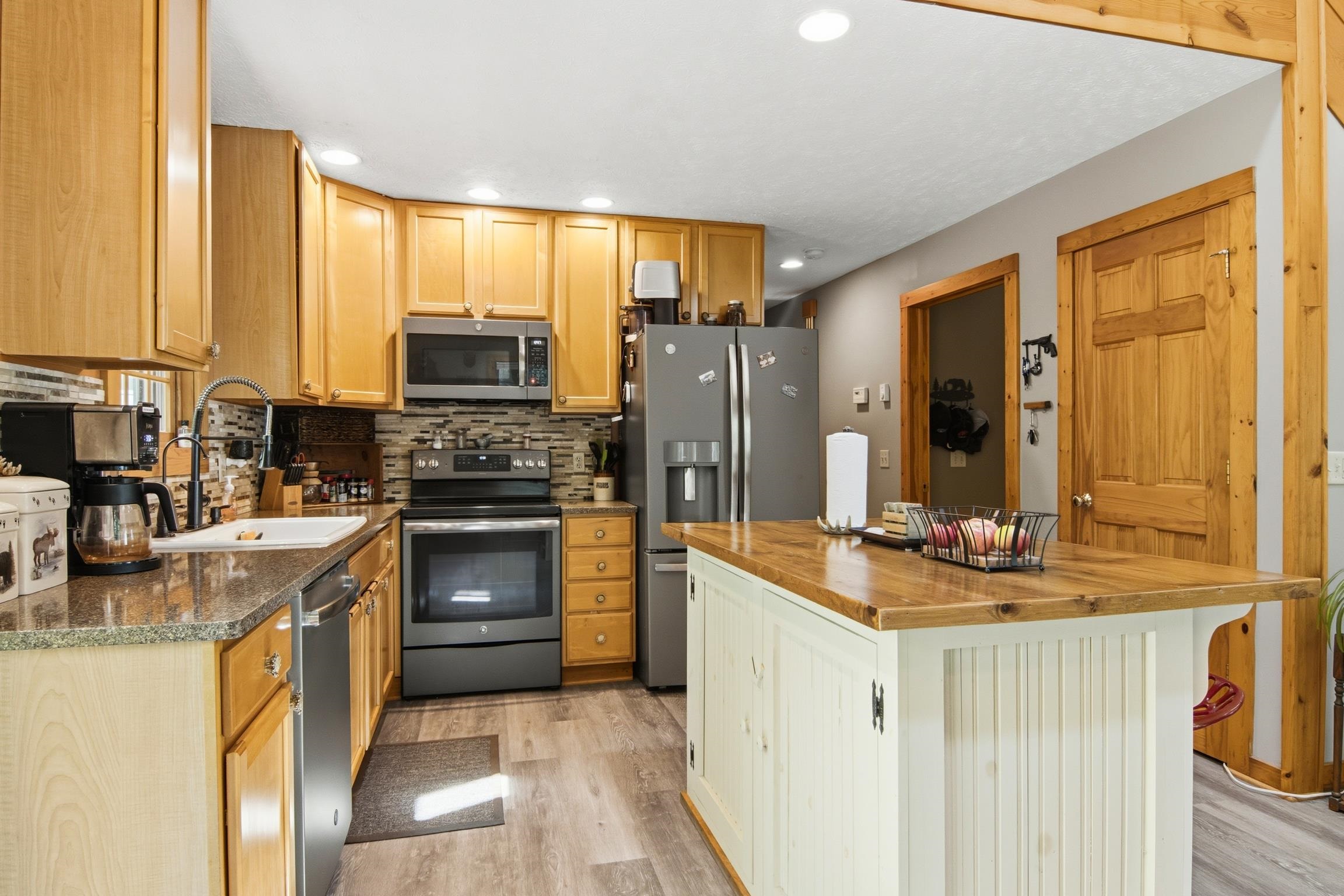 16862 Healy Lake Road Thompsonville, MI 49683 - Photo 15 of 32