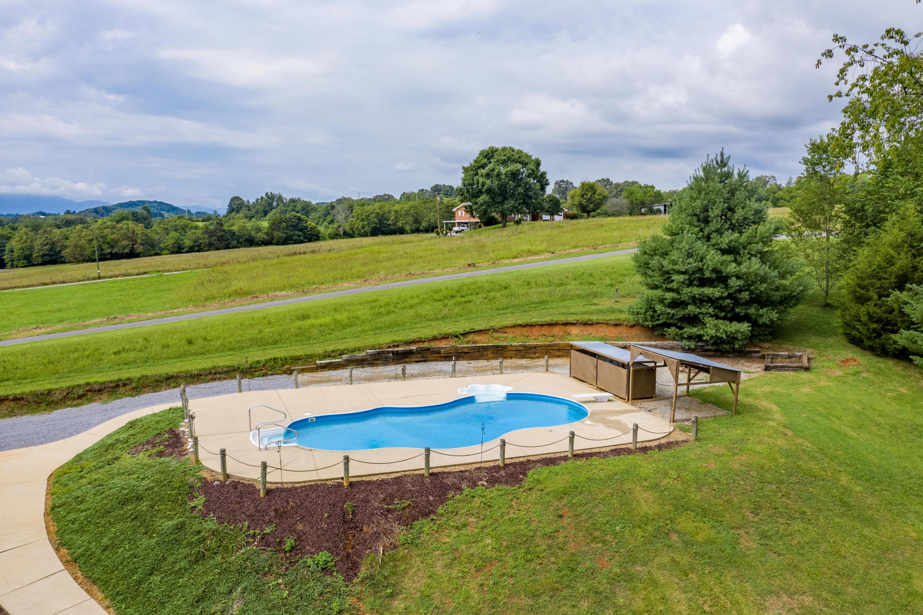 2685 Ripley Island Road Afton, TN 37616 - Photo 57 of 86 2685 Ripley Island Road Afton (28 of 118