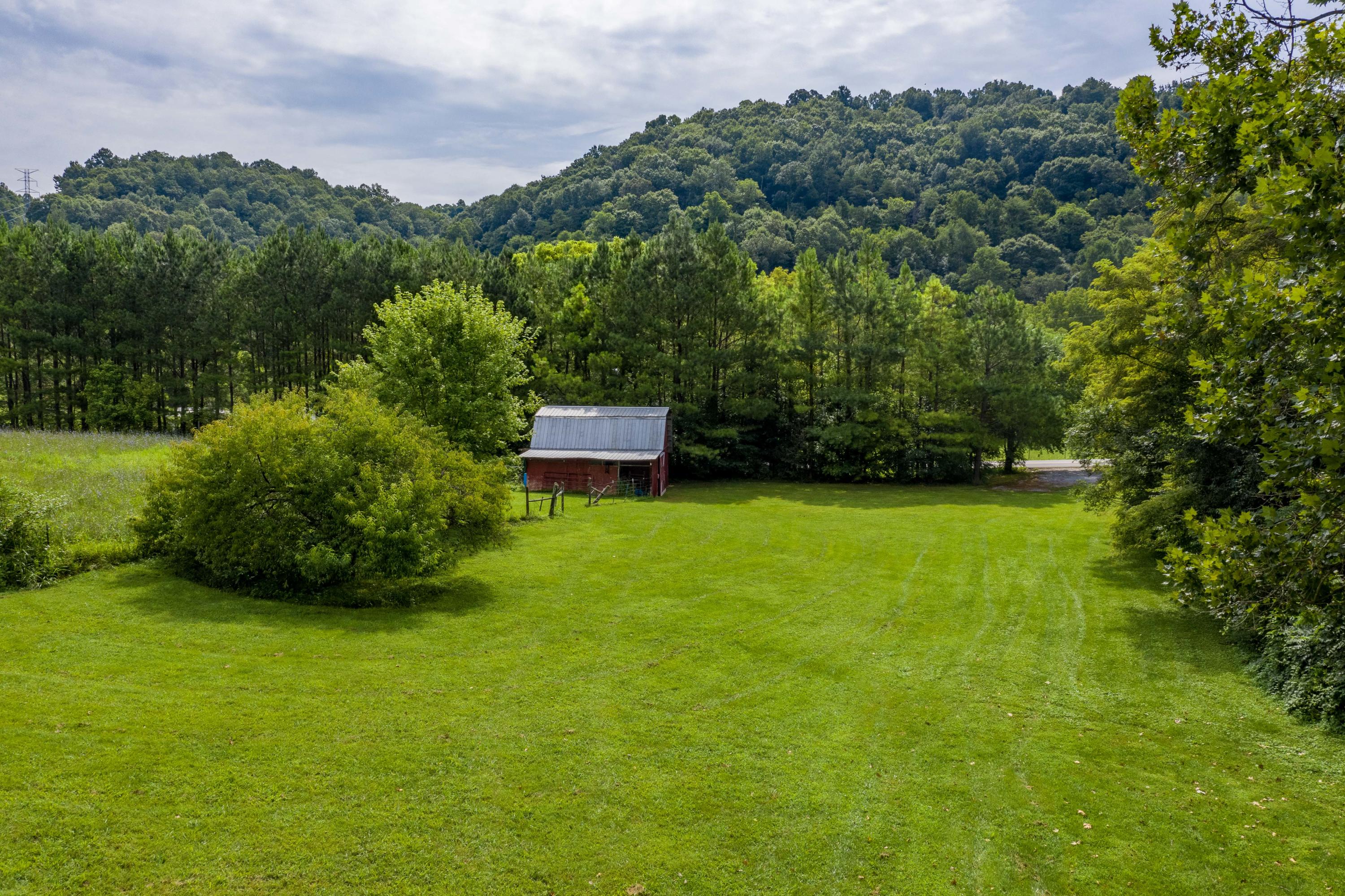 2685 Ripley Island Road Afton, TN 37616 - Photo 69 of 86 2685 Ripley Island Road Afton (34 of 118