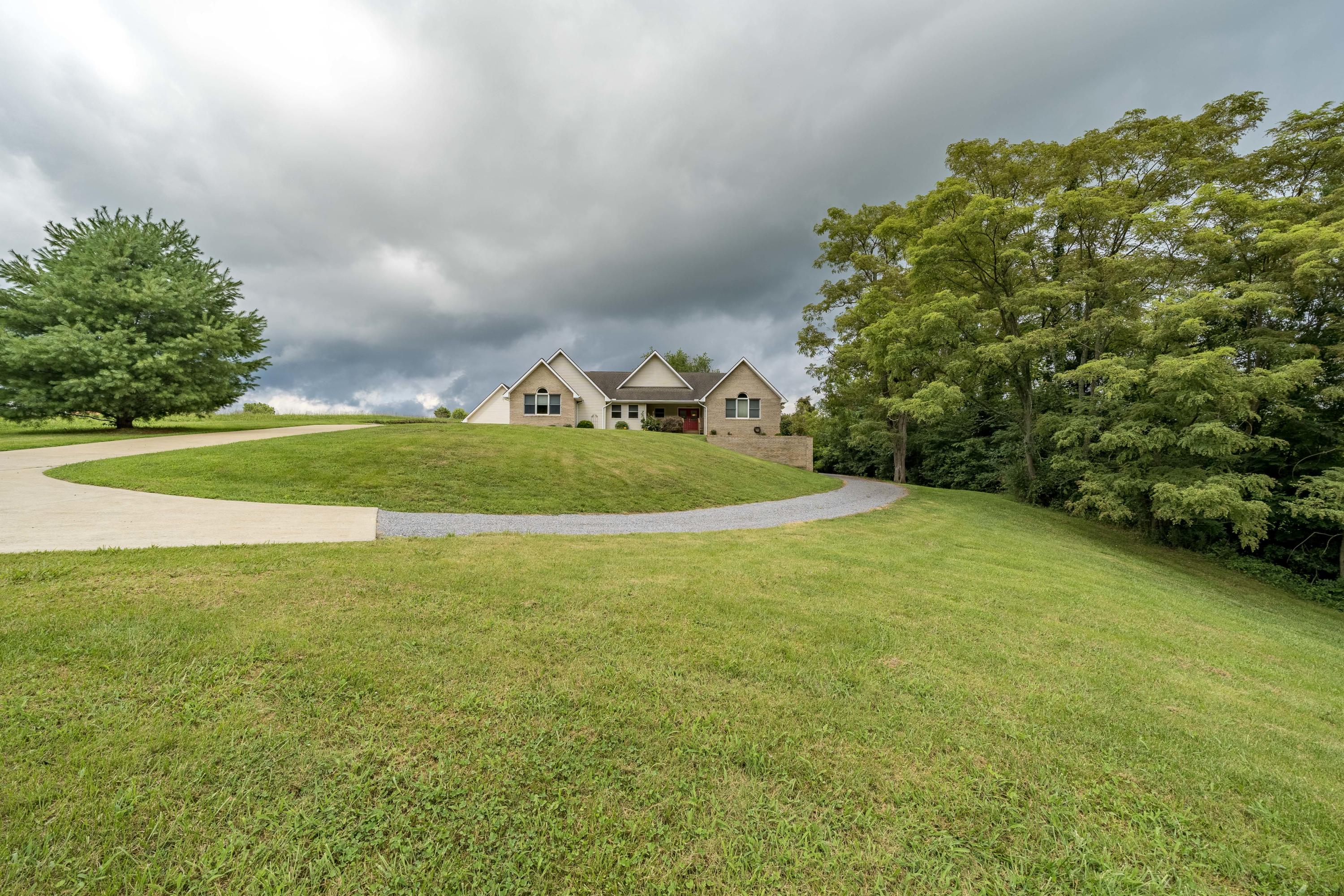 2685 Ripley Island Road Afton, TN 37616 - Photo 79 of 86 2685 Ripley Island Road Afton (68 of 118