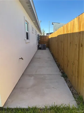 $1,250 | 508 North Emerald Avenue, Unit 1, Edinburg, TX 78539