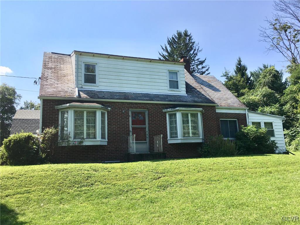 732 Locke Heights Road Bangor, PA 18013 - Photo 1 of 15 Gallery Image 1