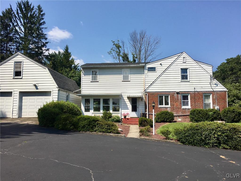 732 Locke Heights Road Bangor, PA 18013 - Photo 4 of 15 Gallery Image 4