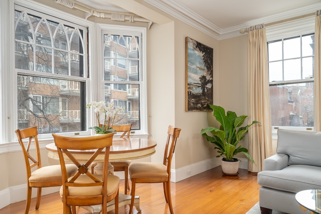 112 Pinckney Street, Unit 33 Boston, MA 02114 - Photo 4 of 21