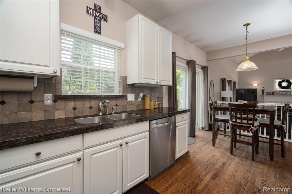 30844 Golden Ridge Novi, MI 48377 - Photo 32 of 41