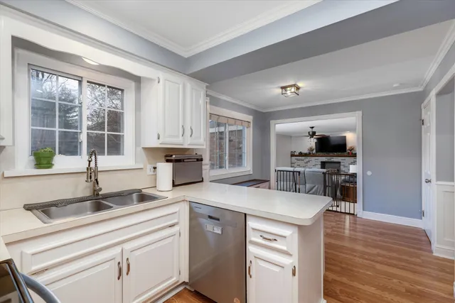 $364,900 | 54258 Horizon Drive, Utica, MI 48316