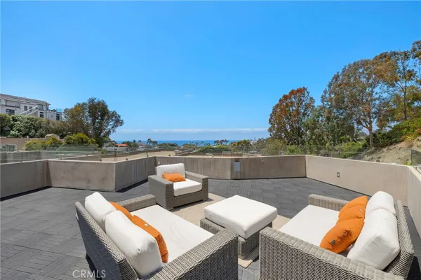 $15,000 | 346 Y Place, Laguna Beach, CA 92651