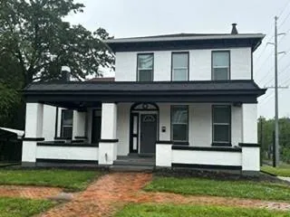 $299,000 | 222 West Market Street, Warrensburg, MO 64093