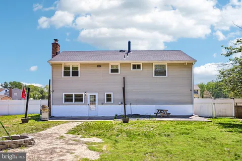 $415,000 | 205 Wrexham Court, Woodbury, NJ 08096