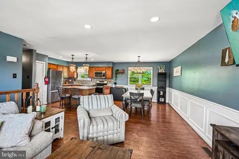 $415,000 | 205 Wrexham Court, Woodbury, NJ 08096