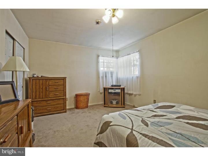 858 Estates Boulevard Hamilton, NJ 08690 - Photo 16 of 24