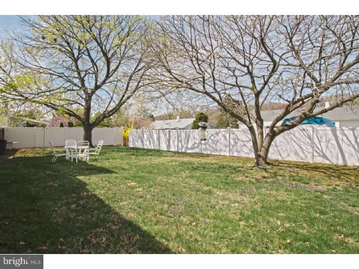 858 Estates Boulevard Hamilton, NJ 08690 - Photo 23 of 24