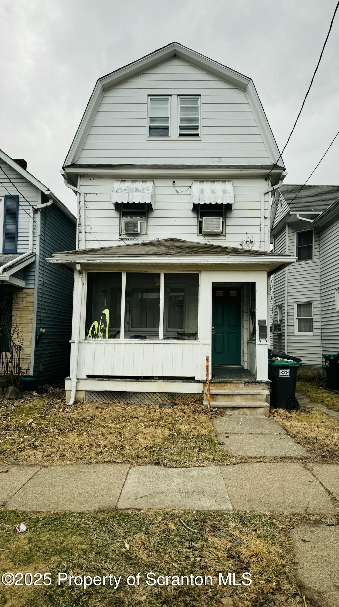 520 Charles Street Luzerne, PA 18709 - Photo 31 of 31 a front view of a house with a yard