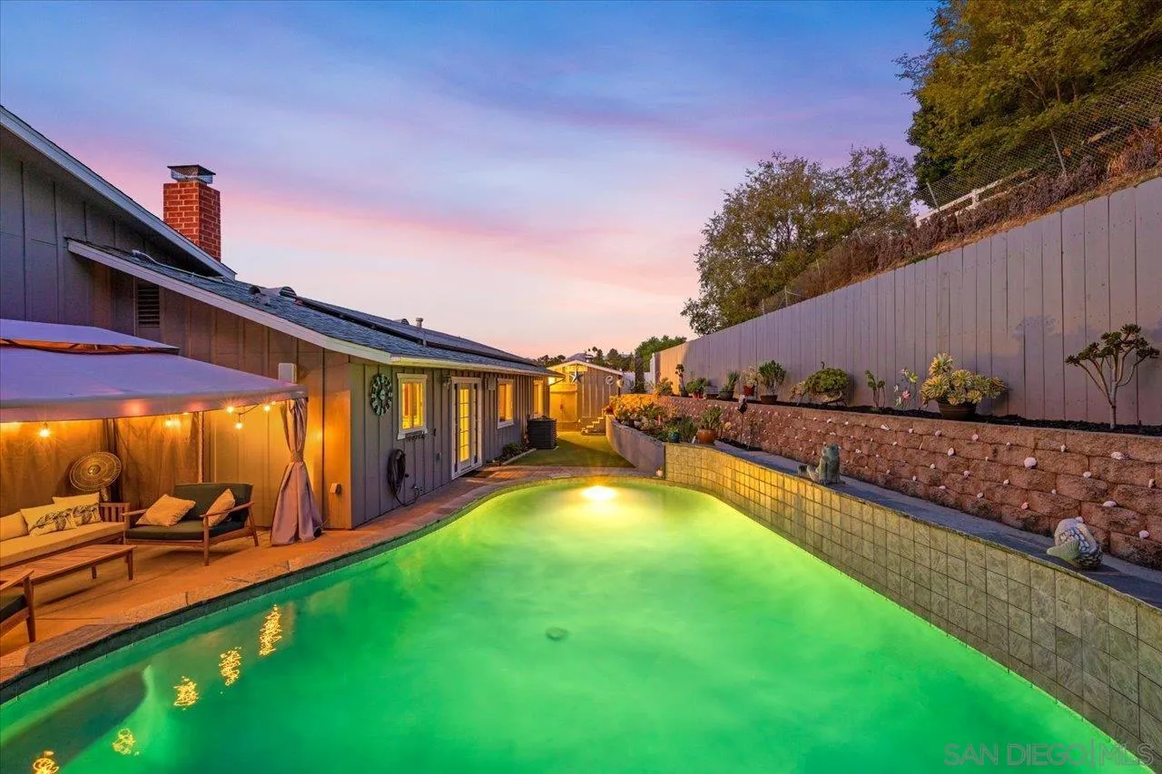 9319 Westhill Road Lakeside, CA 92040 - Photo 2 of 45 Gallery Image 2