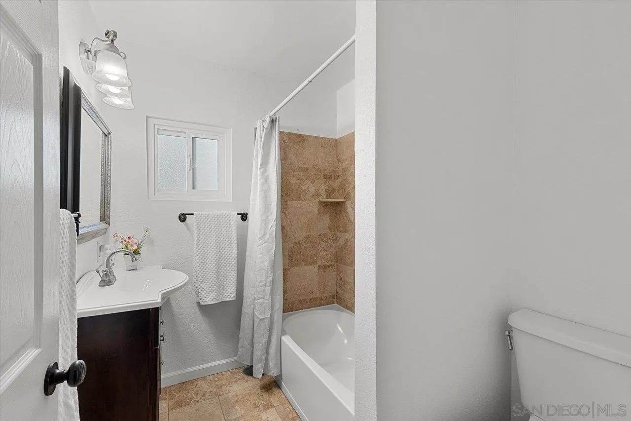 9319 Westhill Road Lakeside, CA 92040 - Photo 30 of 45 Gallery Image 30
