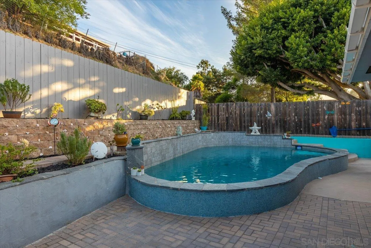 9319 Westhill Road Lakeside, CA 92040 - Photo 39 of 45 Gallery Image 39