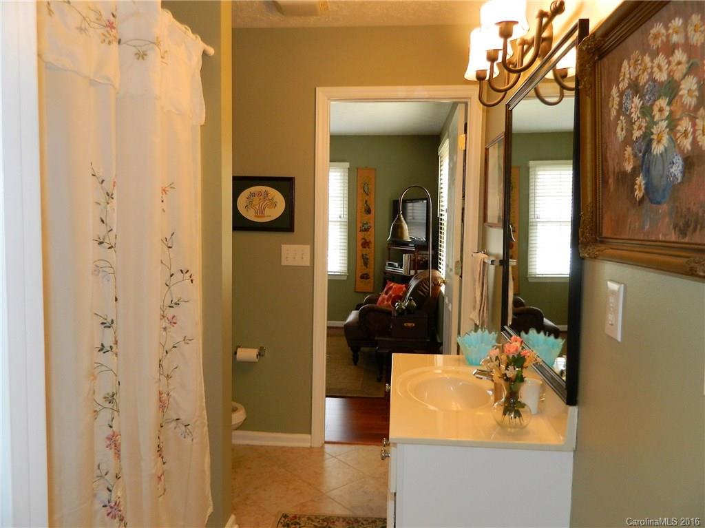 645 High Quarry Road, Unit 645 Hendersonville, NC 28791 - Photo 16 of 23 Gallery Image 16