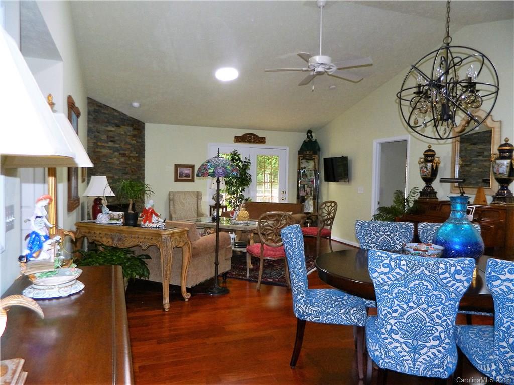 645 High Quarry Road, Unit 645 Hendersonville, NC 28791 - Photo 3 of 23 Gallery Image 3