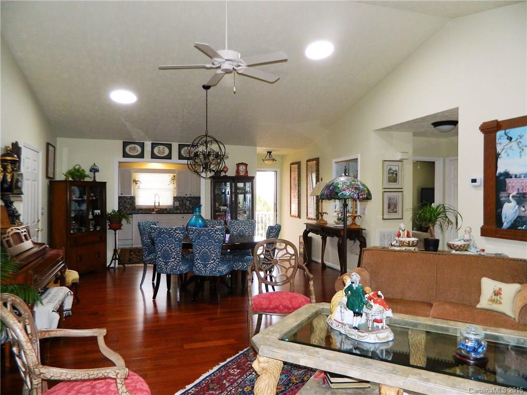 645 High Quarry Road, Unit 645 Hendersonville, NC 28791 - Photo 5 of 23 Gallery Image 5