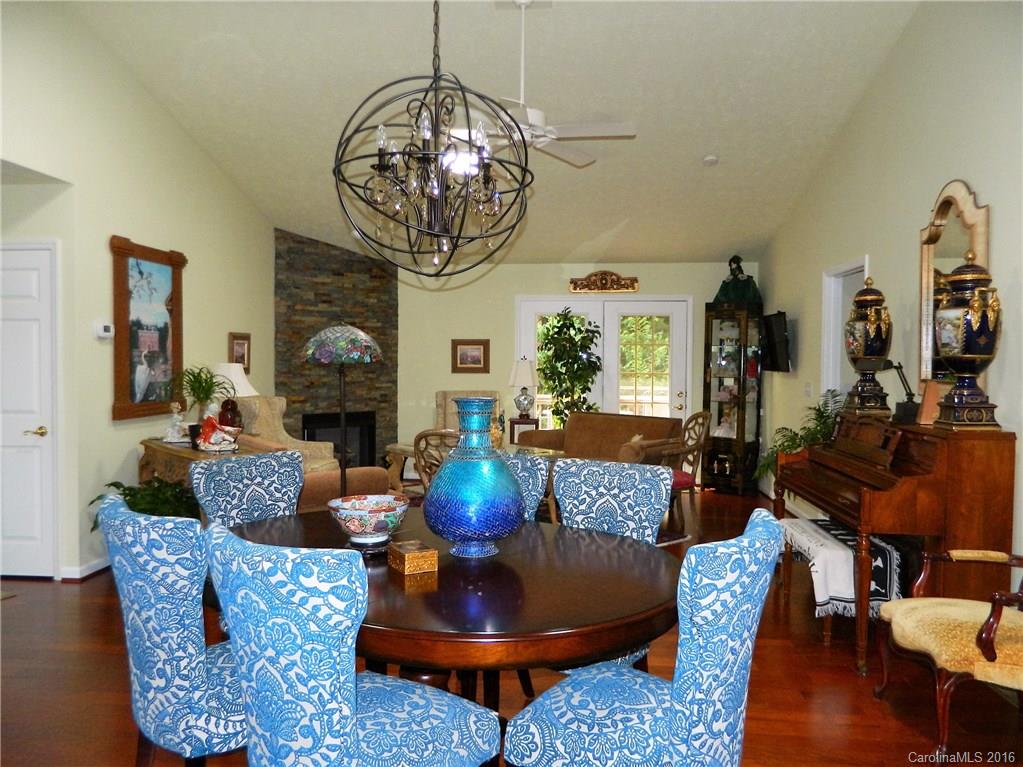 645 High Quarry Road, Unit 645 Hendersonville, NC 28791 - Photo 8 of 23 Gallery Image 8