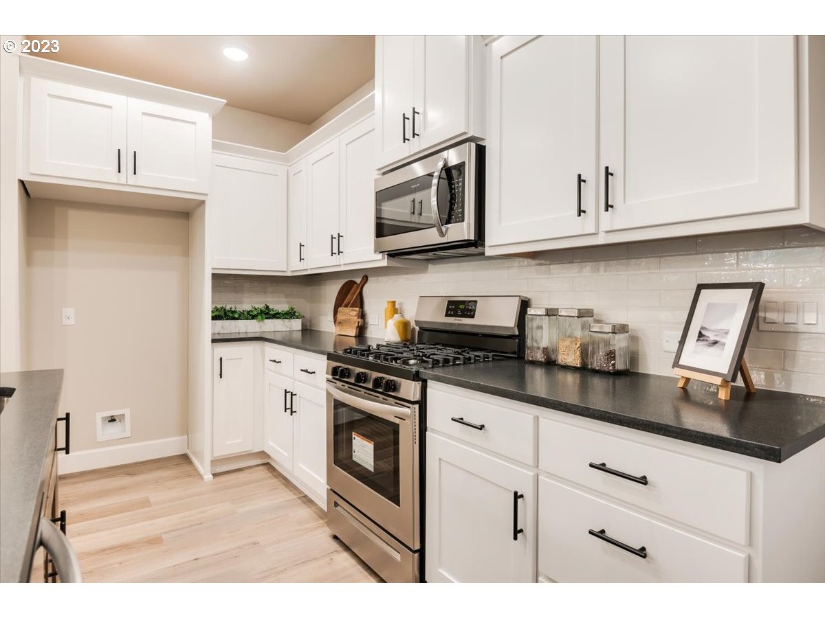18200 Southwest Barrows Road Beaverton, OR 97007 - Photo 16 of 34 Gallery Image 16