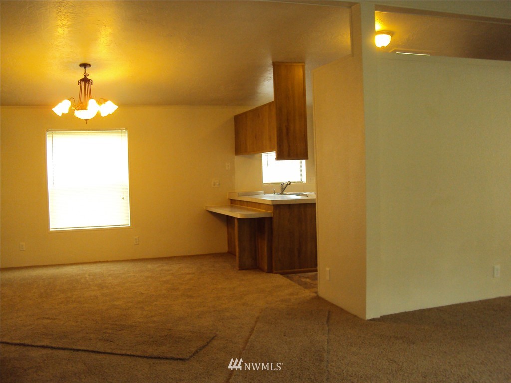 38117 Allen Road South Roy, WA 98580 - Photo 12 of 23