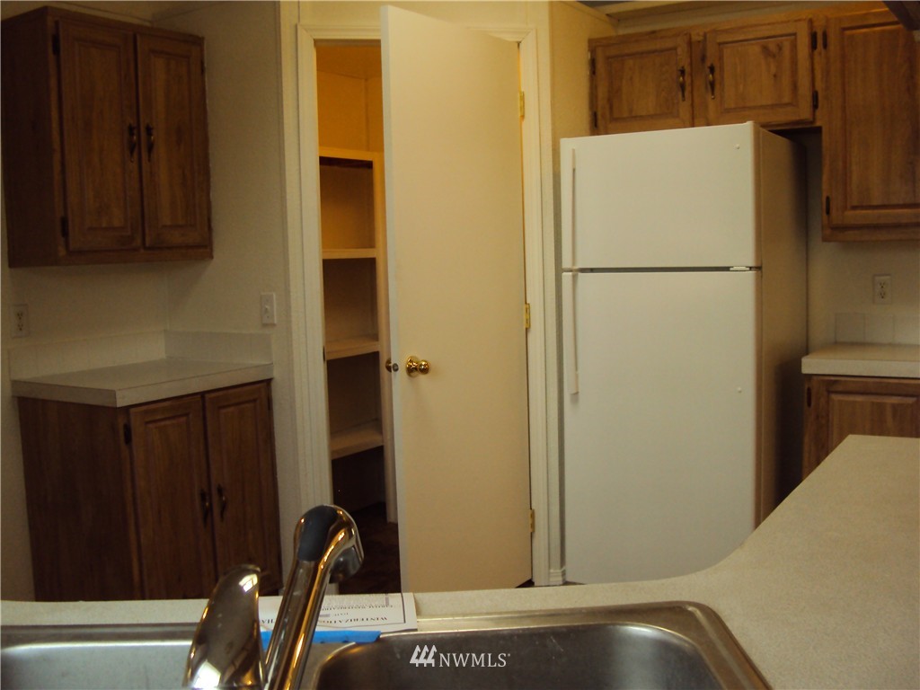 38117 Allen Road South Roy, WA 98580 - Photo 16 of 23