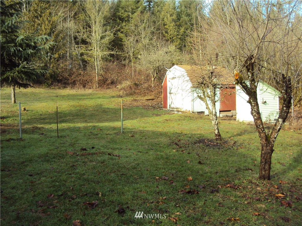 38117 Allen Road South Roy, WA 98580 - Photo 6 of 23