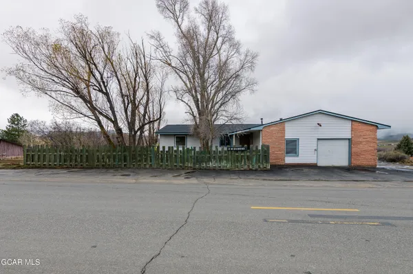 $605,000 | 2 West Diamond Avenue, Granby, CO 80446