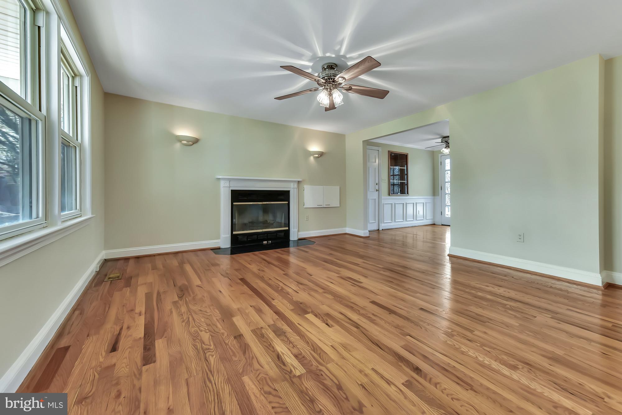 19052 Staleybridge Road Germantown, MD 20876 - Photo 16 of 49 Room for couches and big TV!