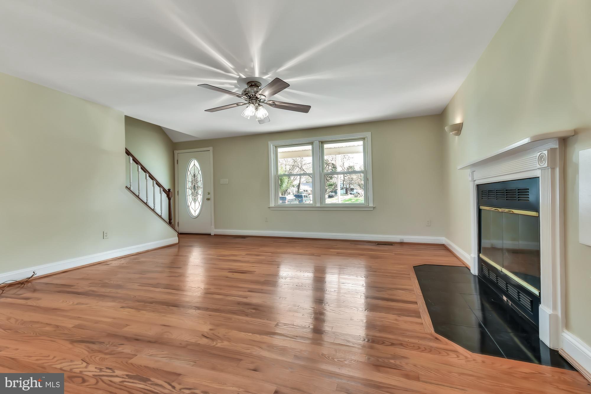 19052 Staleybridge Road Germantown, MD 20876 - Photo 17 of 49 Hardwood floors are in great shape
