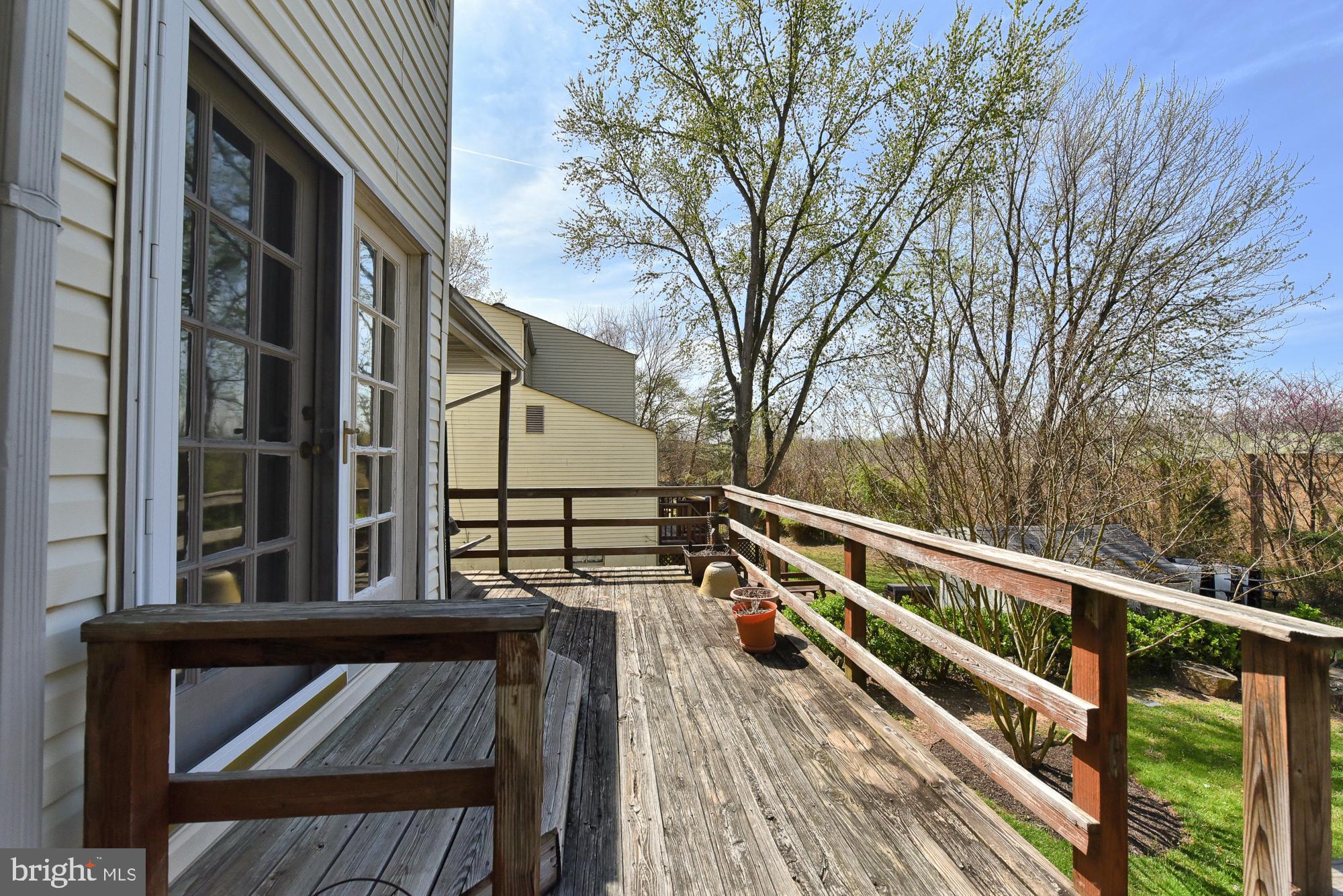 19052 Staleybridge Road Germantown, MD 20876 - Photo 45 of 49 Deck on the back of the house