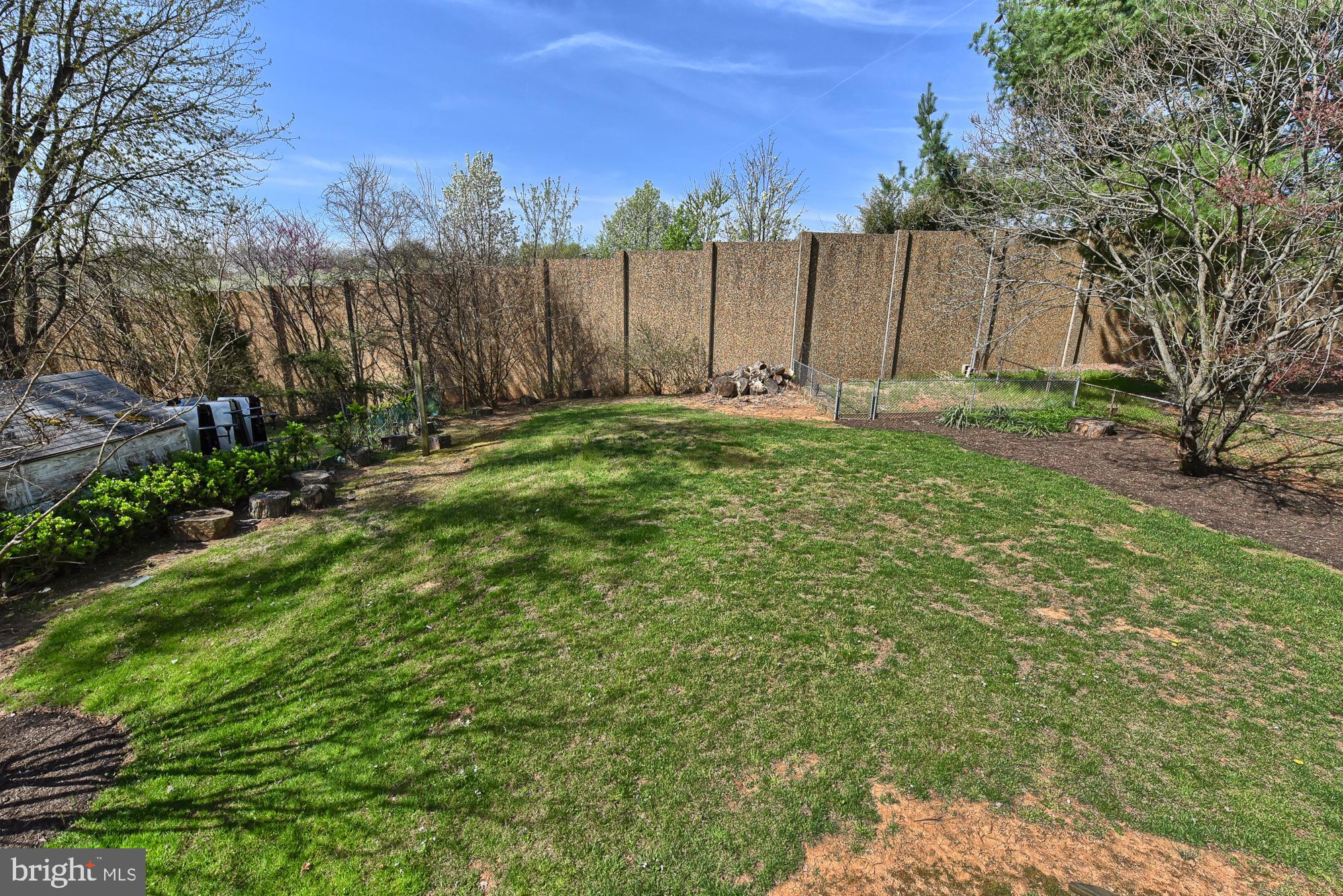 19052 Staleybridge Road Germantown, MD 20876 - Photo 46 of 49 Big, open backyard