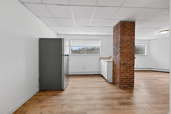 $3,000 | 42 Almont Street, Unit 3R, Medford, MA 02155