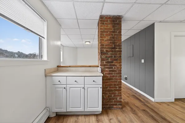 $3,000 | 42 Almont Street, Unit 3R, Medford, MA 02155