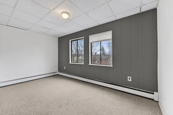 $3,000 | 42 Almont Street, Unit 3R, Medford, MA 02155