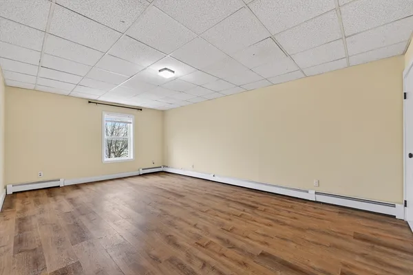 $3,000 | 42 Almont Street, Unit 3R, Medford, MA 02155