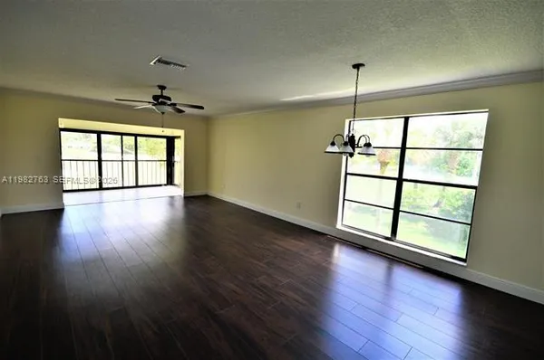 $2,300 | 7944 Eastlake Drive, Unit D, Boca Raton, FL 33433