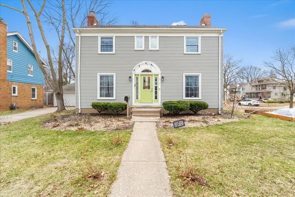 $120,000 | 519 West Street, Lansing, MI 48915