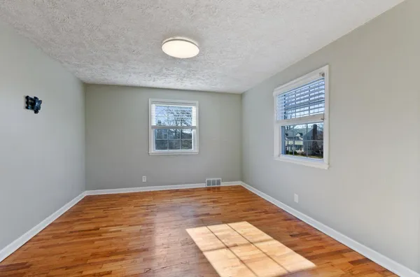 $120,000 | 519 West Street, Lansing, MI 48915