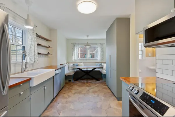 $120,000 | 519 West Street, Lansing, MI 48915