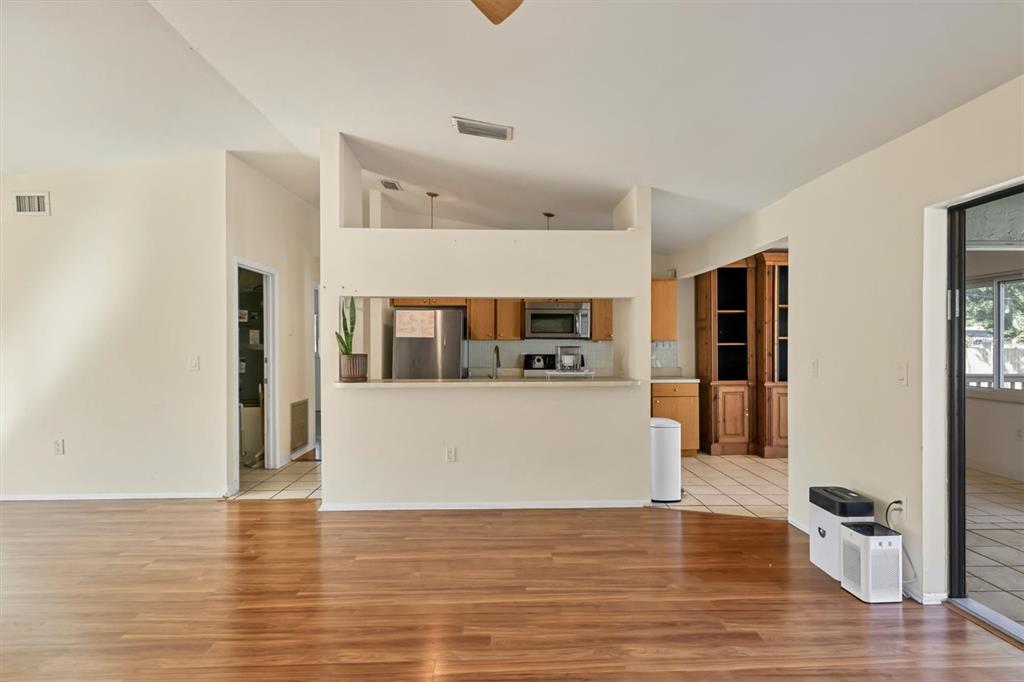 3917 Desoto Road Sarasota, FL 34243 - Photo 14 of 48 Gallery Image 14