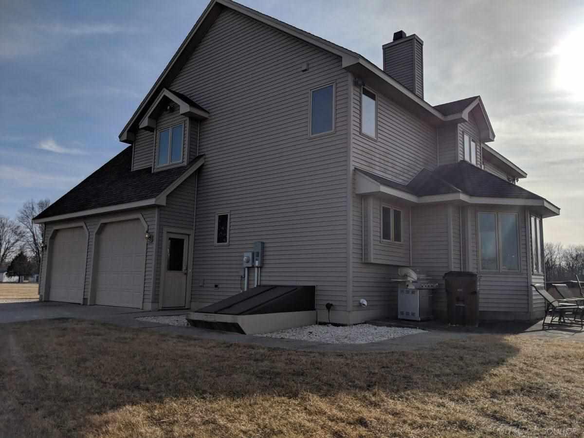 18400 Kent Road Dundee, MI 48131 - Photo 3 of 24 Gallery Image 3