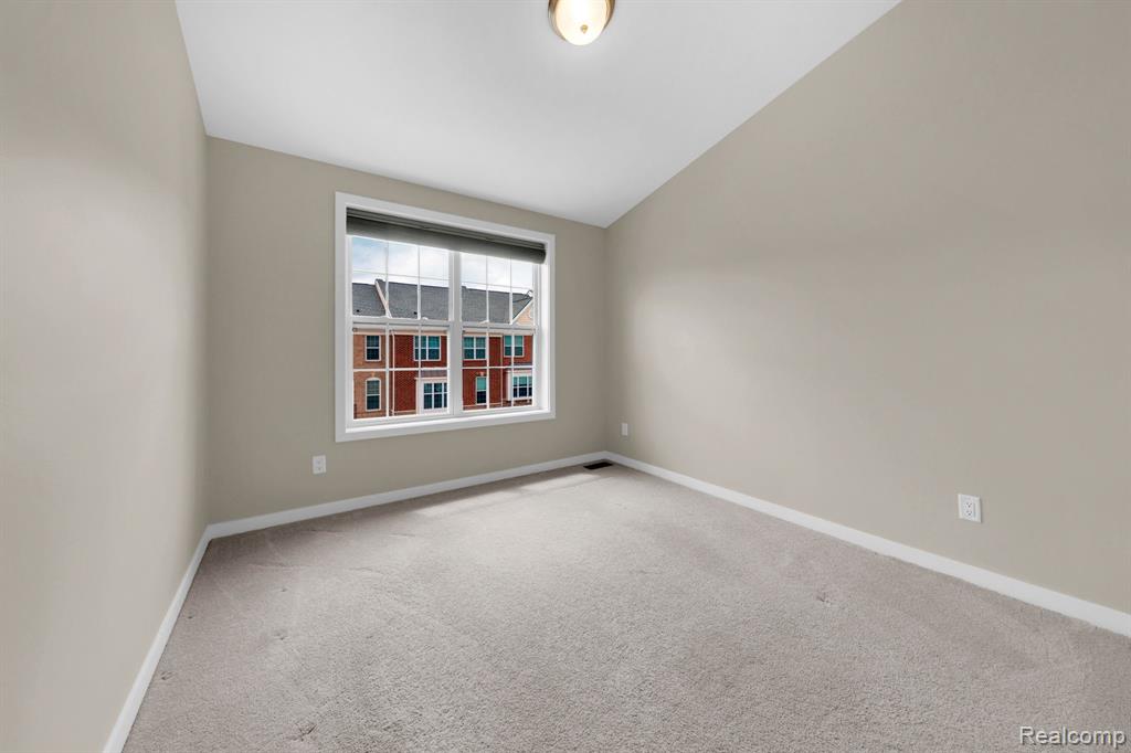 2825 Ridington Road Ann Arbor, MI 48105 - Photo 31 of 56
