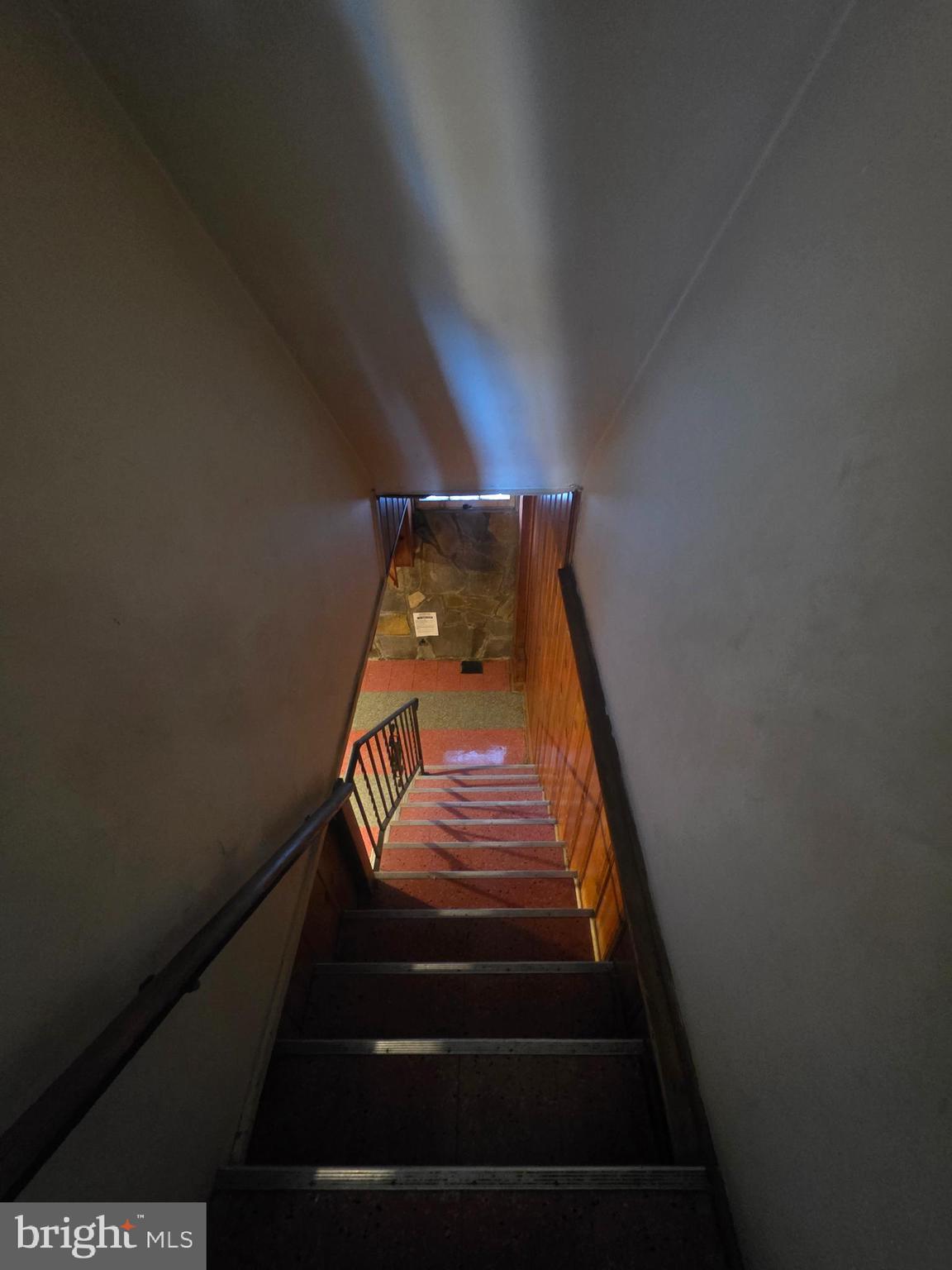 5933 Leith Walk Baltimore, MD 21239 - Photo 23 of 28 a view of entryway