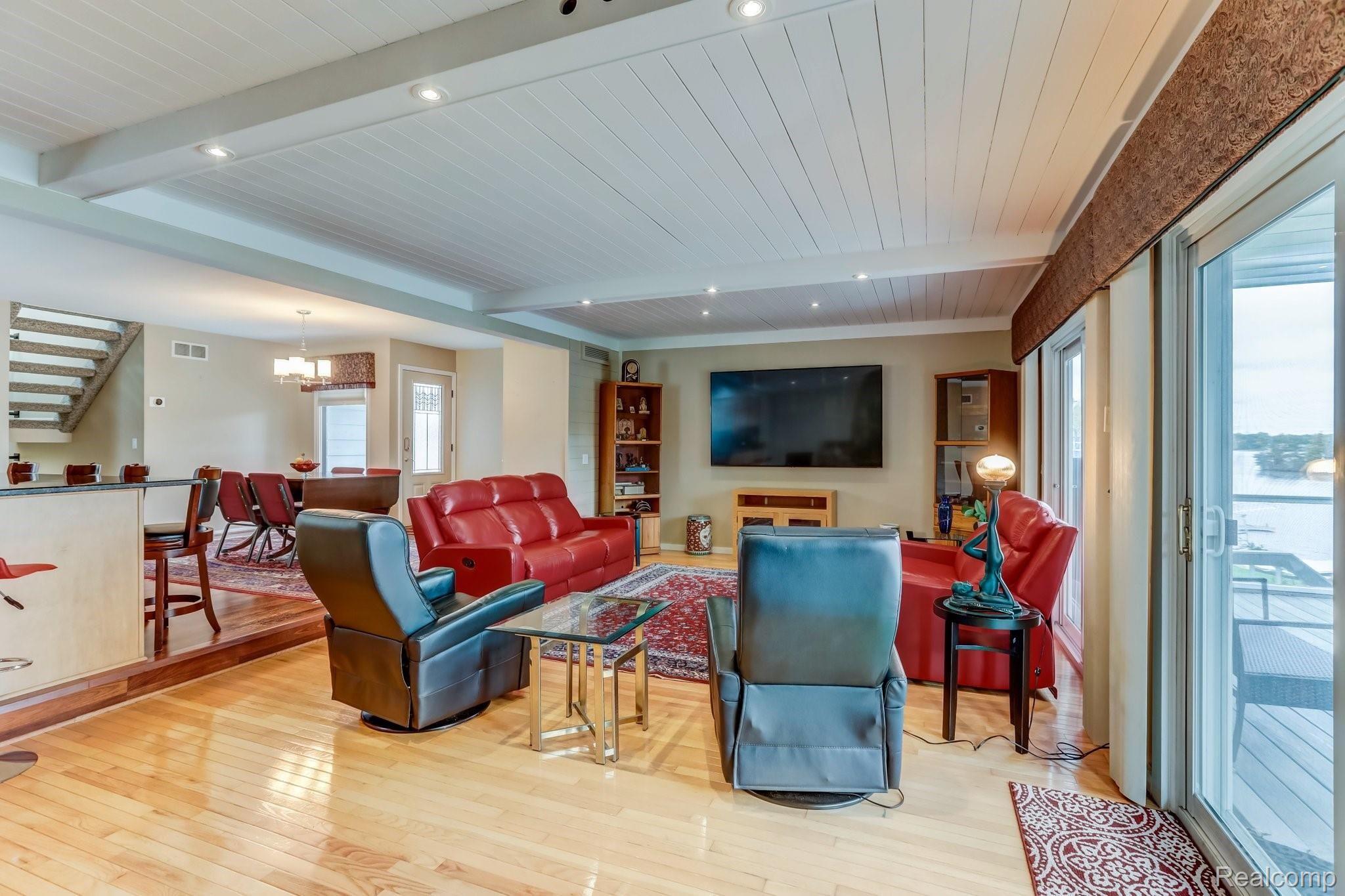 2100 Duck Lake Road North Highland, MI 48356 - Photo 14 of 57 2100 Duck Lake Rd N, Highland Charter Twp, MI 48356-14.jpg-SMALL
