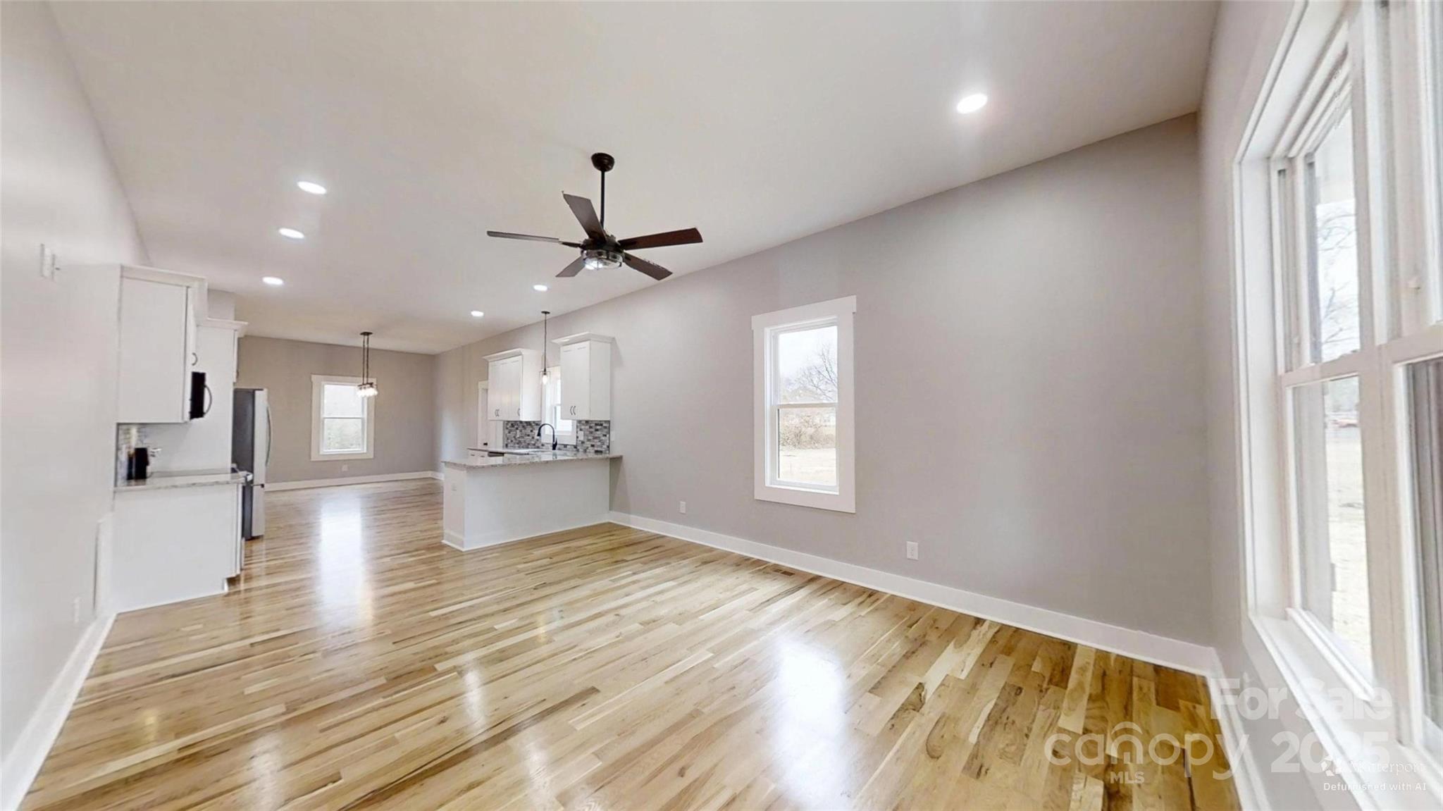 484 Hilltop Road Lincolnton, NC 28092 - Photo 2 of 35