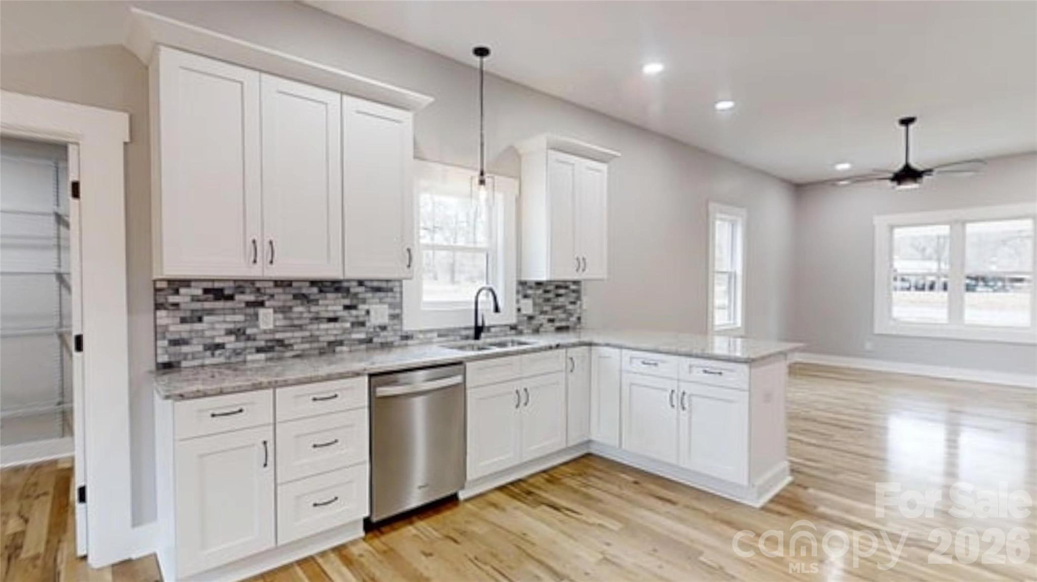 484 Hilltop Road Lincolnton, NC 28092 - Photo 8 of 36 Gallery Image 8