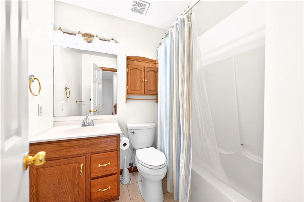 112 Circle Drive Irwin, PA 15642 - Photo 31 of 46 SECOND FLOOR